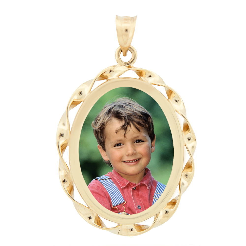 Oval Ribbon Pendant 